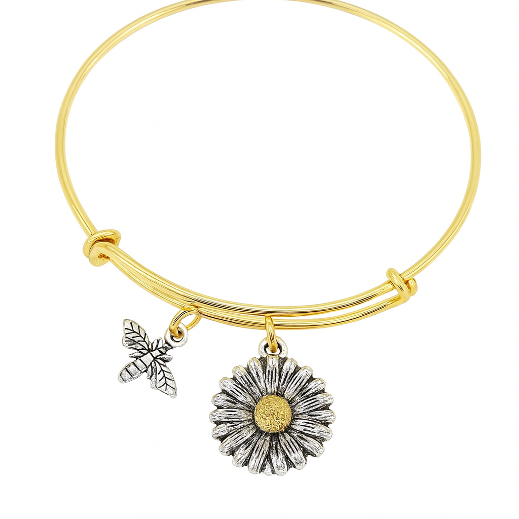 Gold Daisy and Bee Charm Bangle Bracelet – Nature Inspired Jewelry
