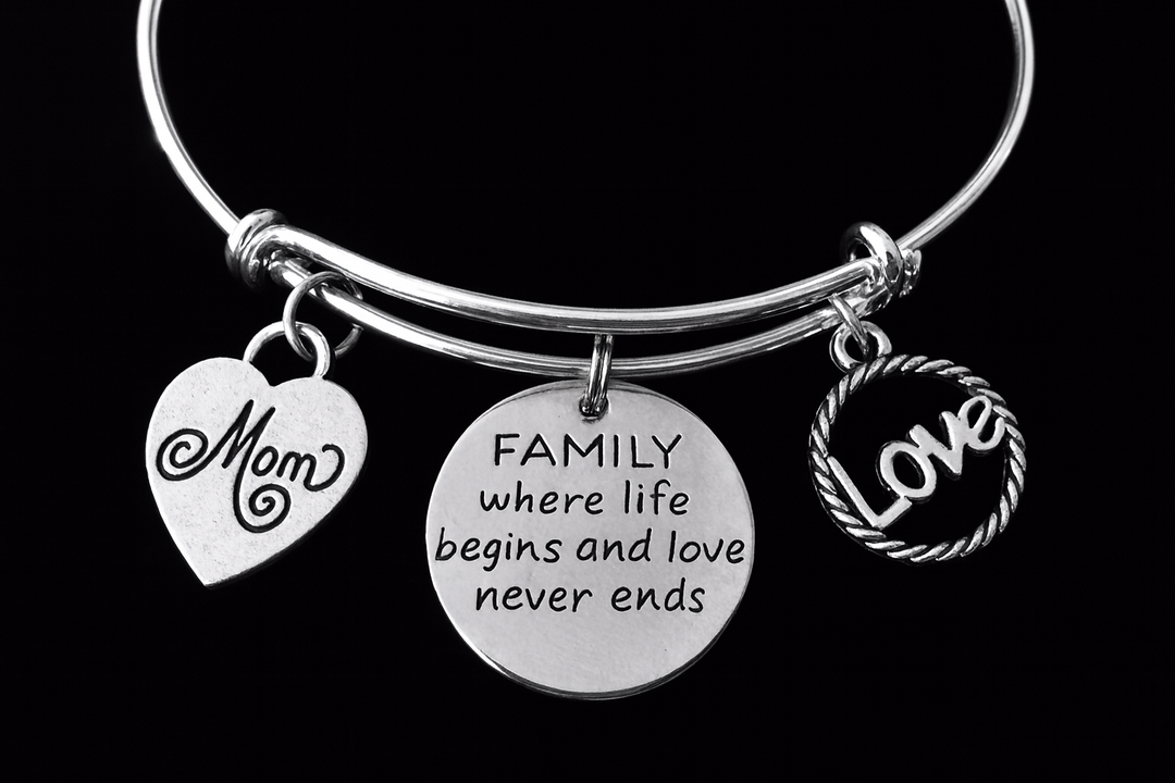 Family Charm Bracelet – Mom, Love &amp; Family Quote Adjustable Silver Bangle