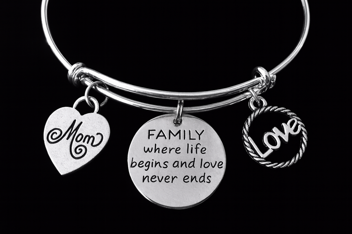 Family Charm Bracelet – Mom, Love &amp; Family Quote Adjustable Silver Bangle