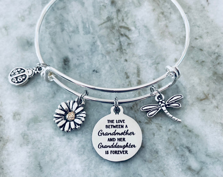 The Love between Grandma and Granddaughter is Forever Expandable Charm Bracelet Adjustable Bangle Gift Daisy Dragonfly Little Lady Bug