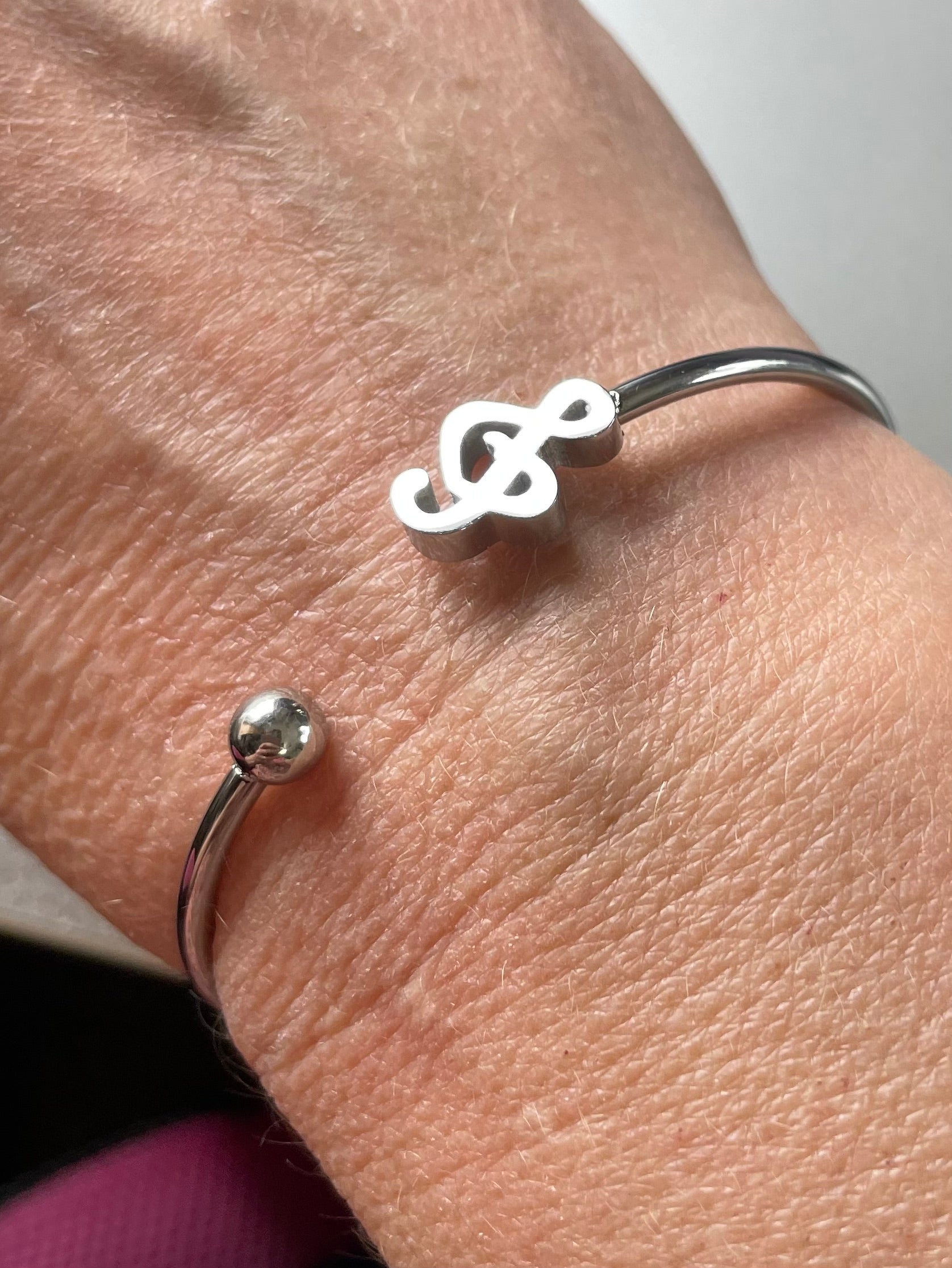 treble clef note bracelet