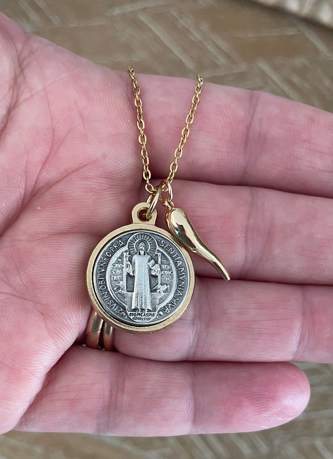 St Benedict Medal Necklace with Italian Horn Charm – Gold Catholic Pendant, Personalized Birthstone, Protection Jewelry