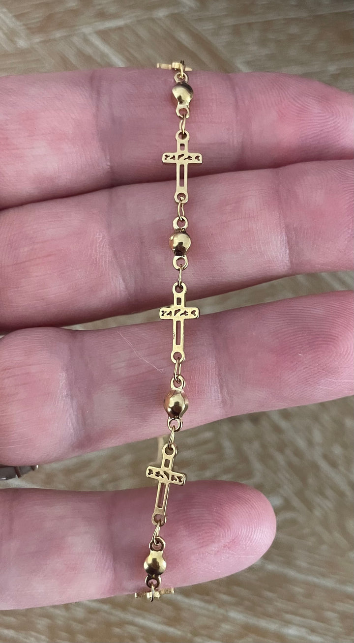 Gold Cross Charm Anklet – Filigree Faith Jewelry