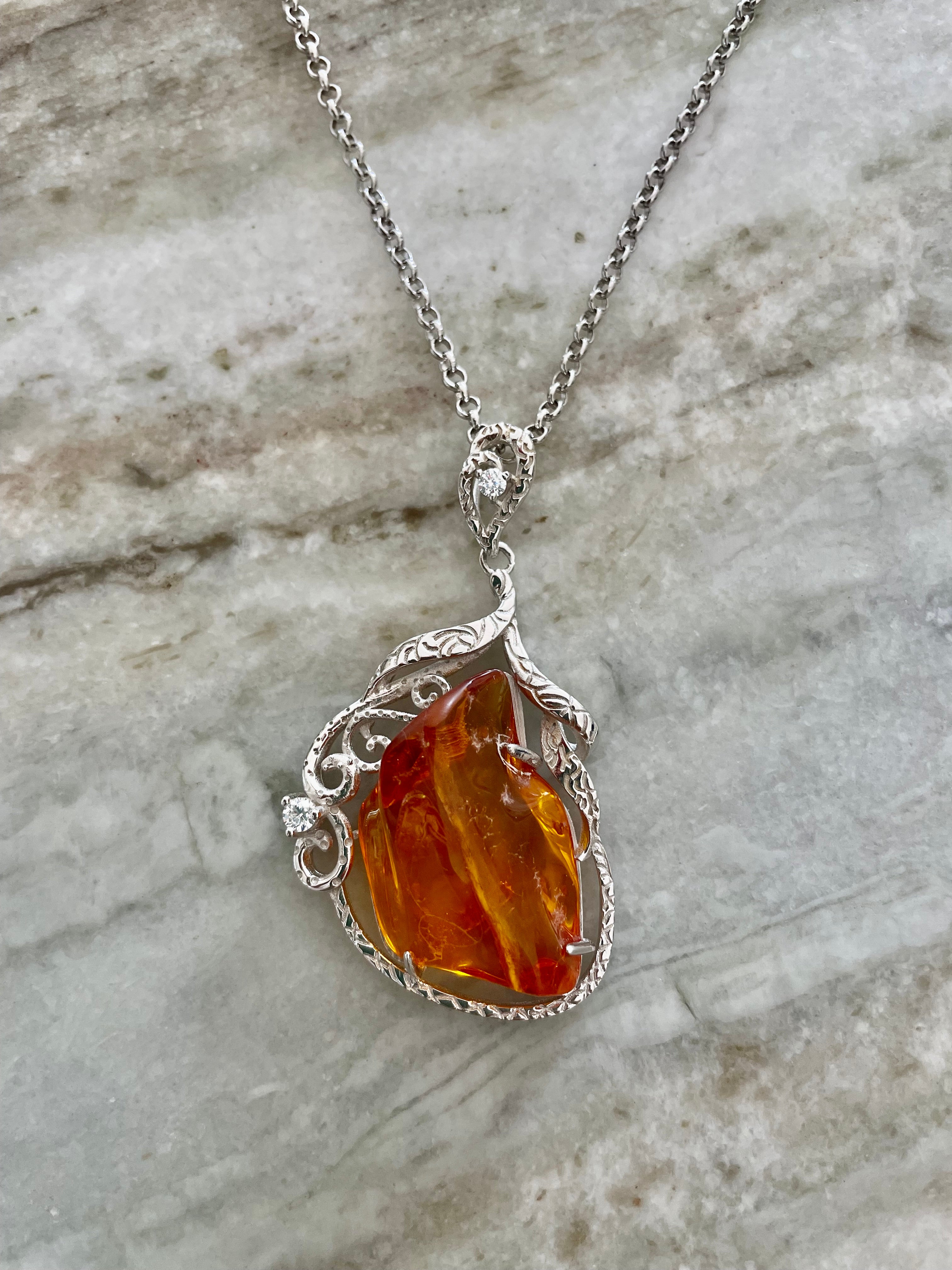 Natural Baltic sea amber pendant: high grade high clarity reddish amber  piece - Melbourne Pearls