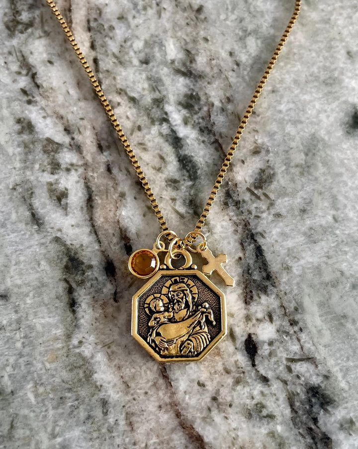 Saint Christopher Necklace Gold Patron Saint of Travelers Medal Protection Charm Necklace with Birthstone Custom Religious Jewelry Gift