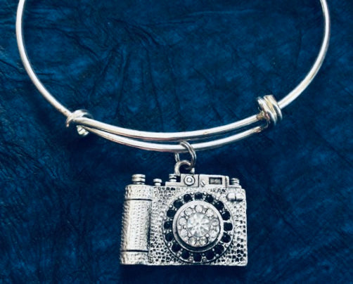 Vintage Camera Charm Bracelet – Adjustable Silver Photographer Gift