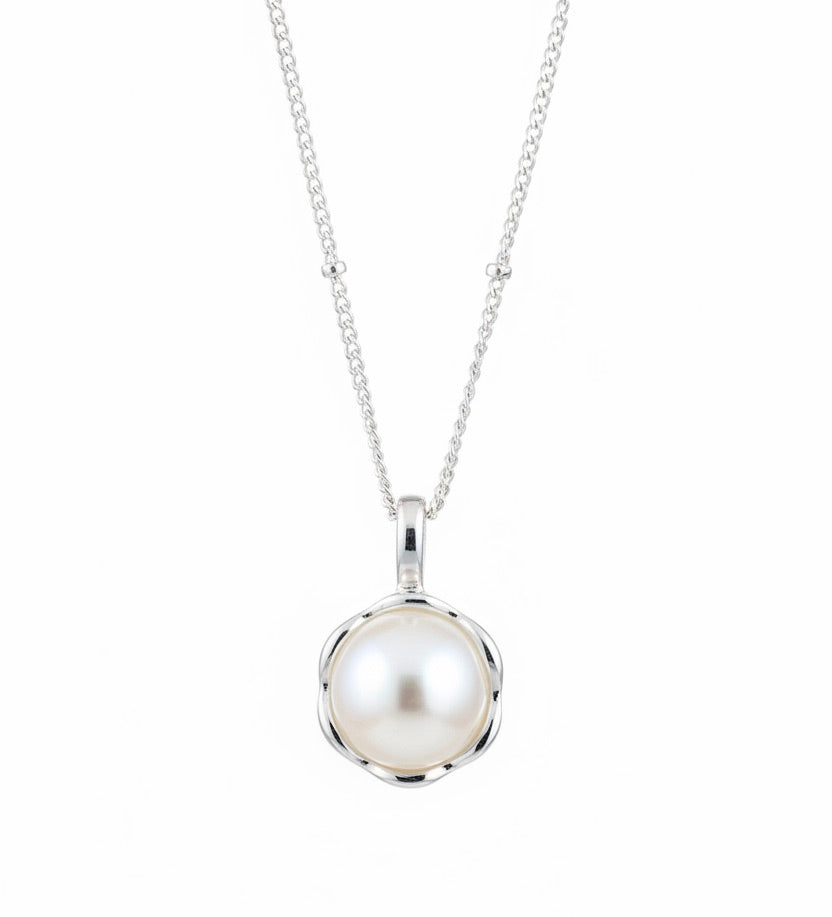 Freshwater Pearl Necklace 925 Sterling Silver Pendant with 16 Inch Chain and Extender