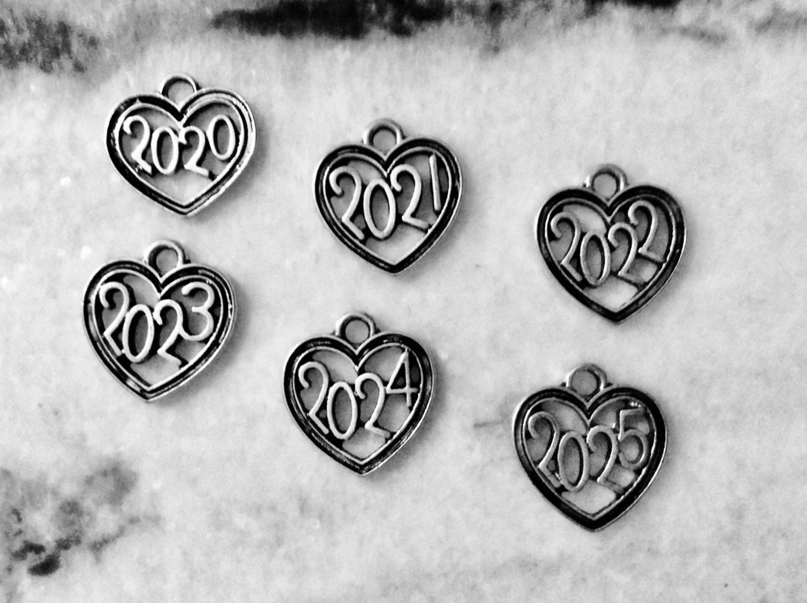 Happy New Year Jewelry Expandable Charm Bracelet Silver Adjustable Bangle One Size Fits All Gift