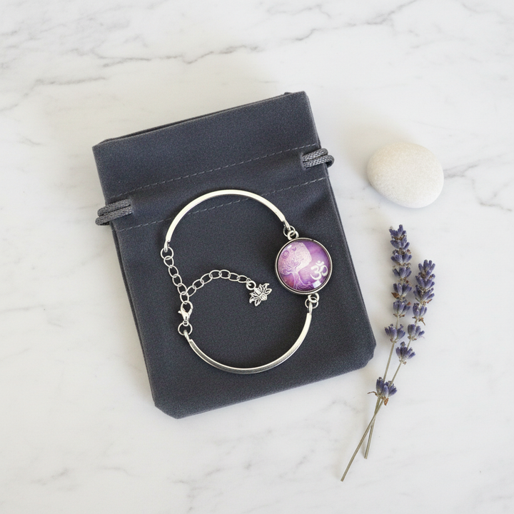 Purple Tree of Life Om bracelet gift-ready in dark velvet jewelry pouch – spiritual yoga gift by Jules Obsession