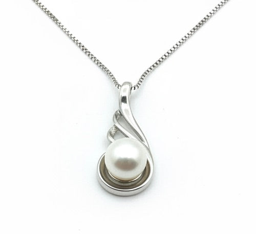 Pearl Pendant Necklace 925 Sterling Silver | 18 Inch Box Chain
