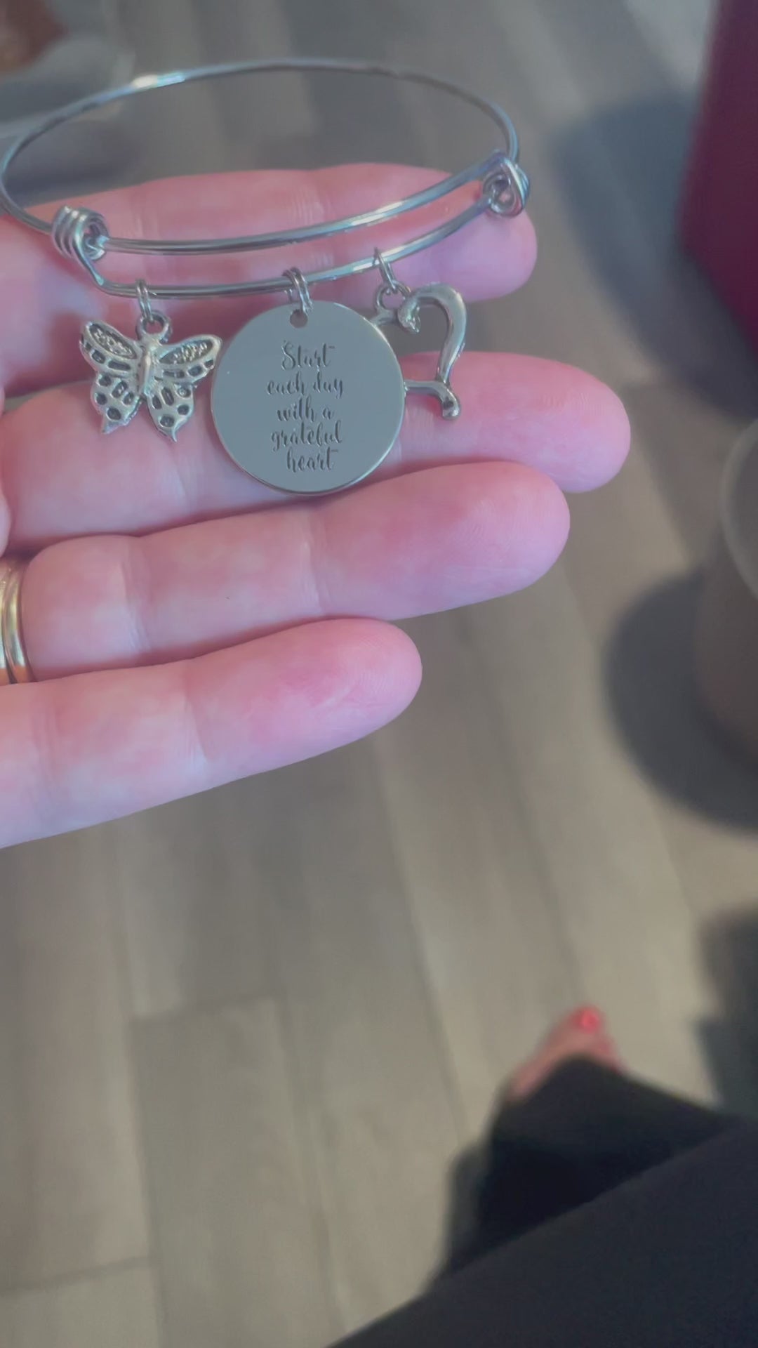 Start each day with a grateful heart charm bracelet