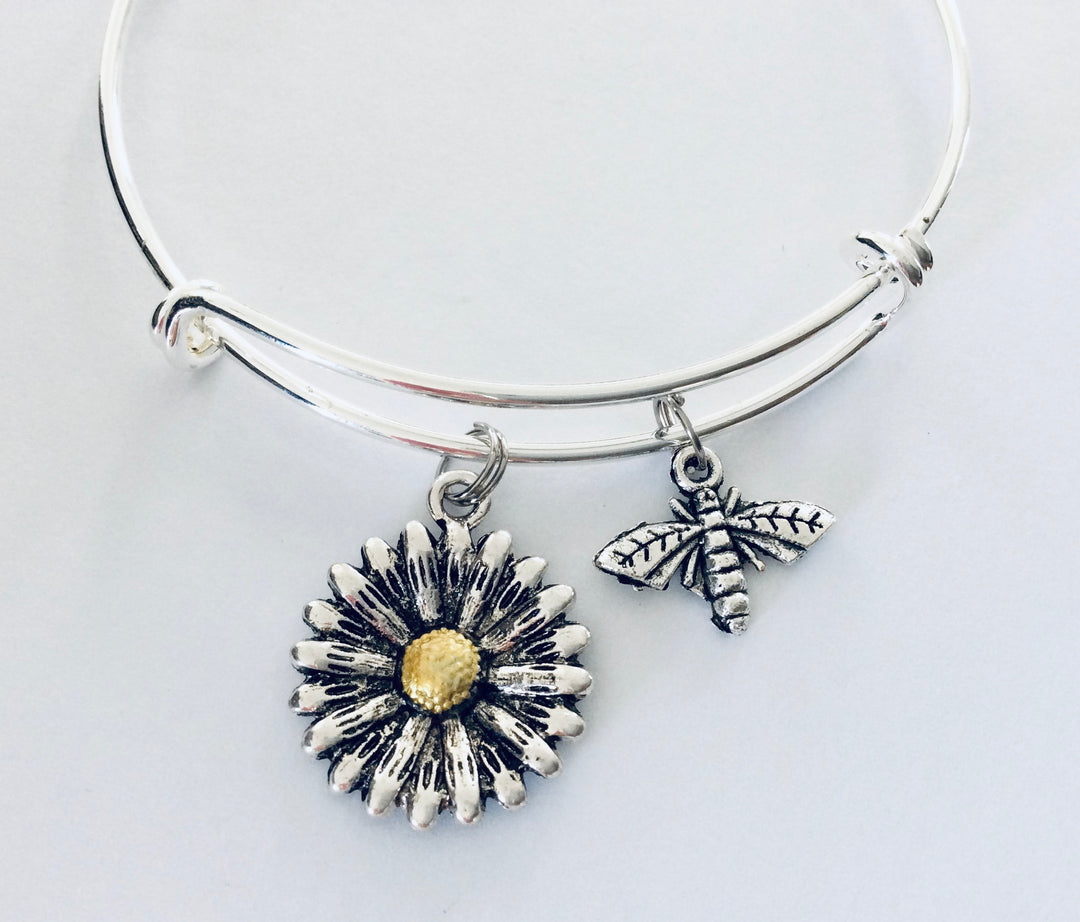 Daisy Charm Bracelet