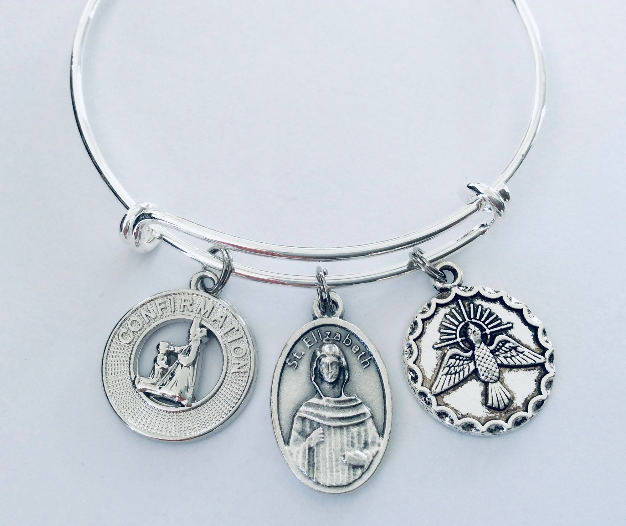 St john charm bracelet deals