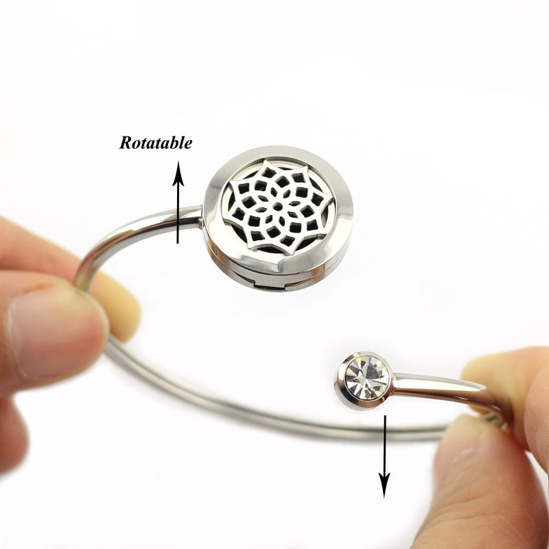 Aromatherapy Jewelry Flower Essential Oil locket Diffuser Bracelet Stainless Steel Locket Flexible
