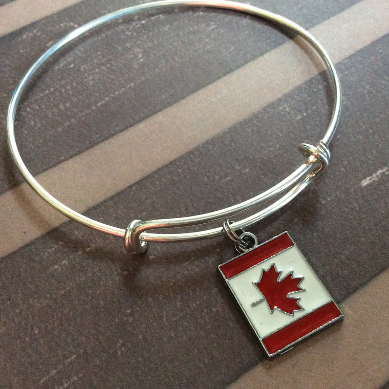 Canada Flag Charm on an Expandable Bracelet Silver Wire Adjustable Bangle