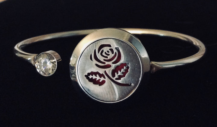 Aromatherapy Jewelry Rose Essential Oil locket Diffuser Bracelet Stainless Steel Locket Flexible