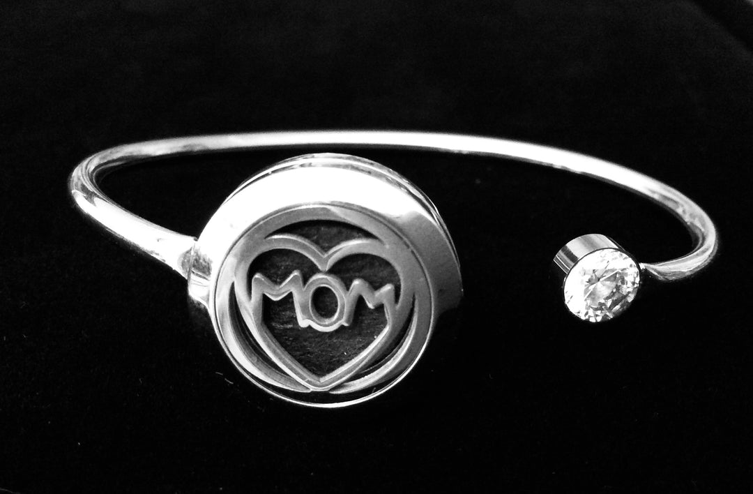 Aromatherapy Jewelry Mom Essential Oil locket Diffuser Bracelet Stainless Steel Locket Flexible