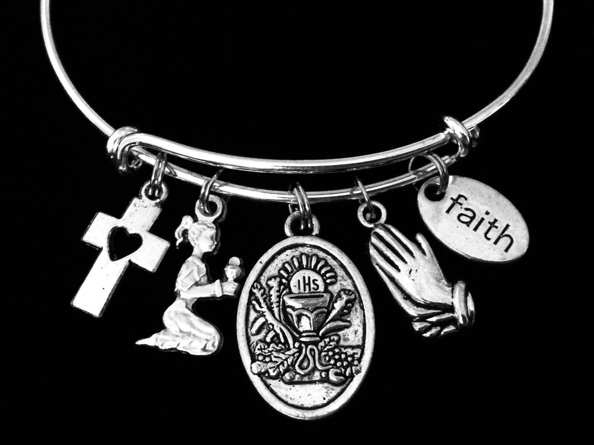 First Holy Communion Jewelry Adjustable Bracelet Expandable Silver Bangle Trendy Faith Cross Girl Praying Hands 