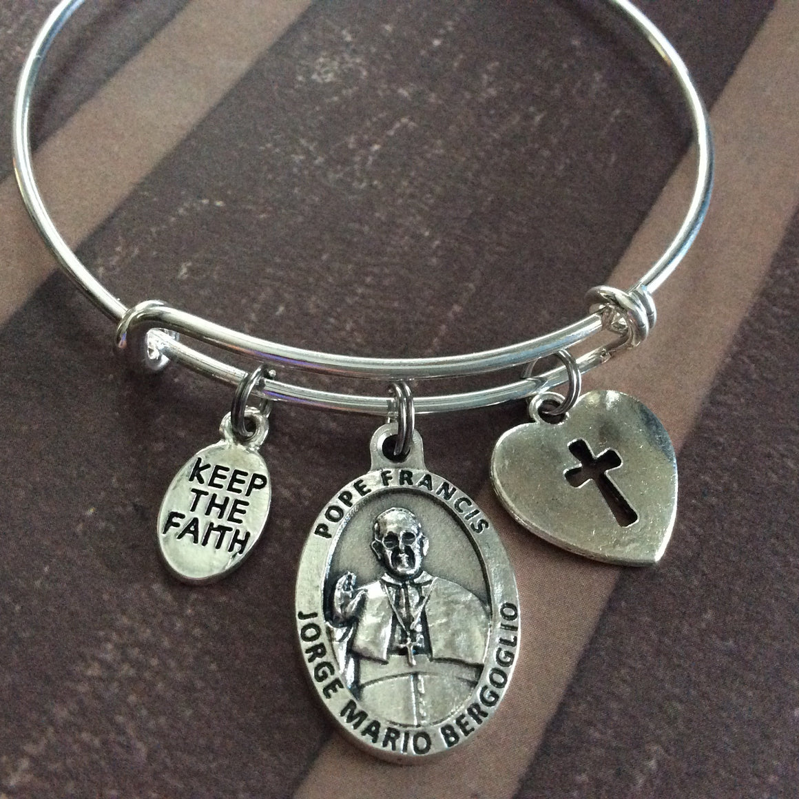 Pope Francis Silver Medal Expandable Charm Bracelet Inspirational Jewelry